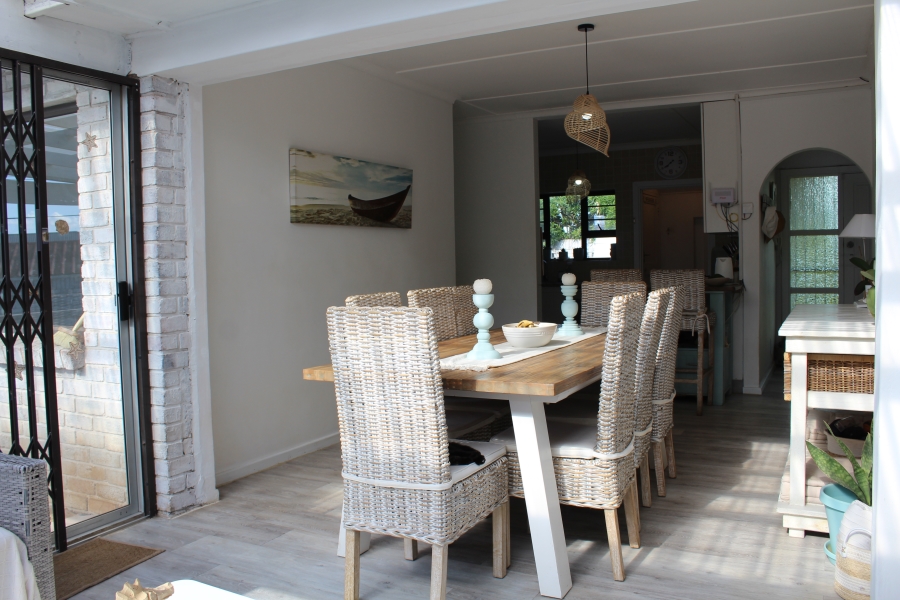 4 Bedroom Property for Sale in West Beach Eastern Cape